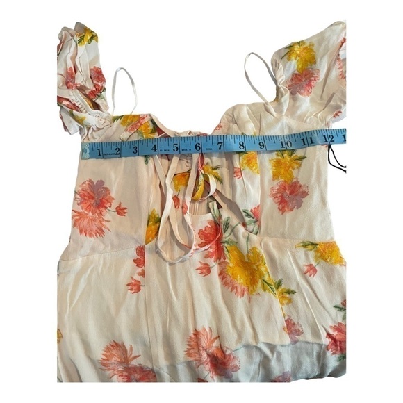 Astr the label KAYLI DRESS BLUSH MULTI FLORAL - Picture 11 of 14